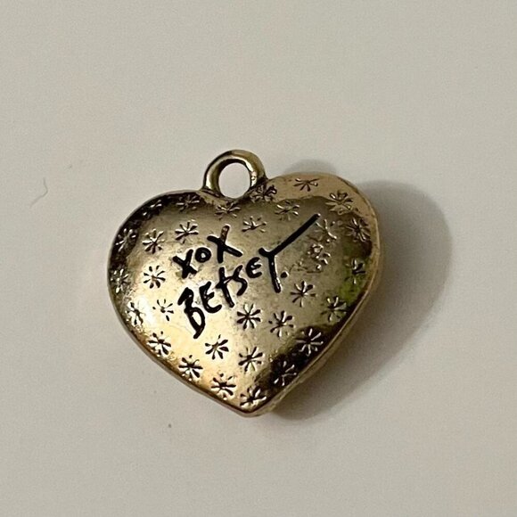 Betsey Johnson Heart Charm Pendant - Picture 3 of 10